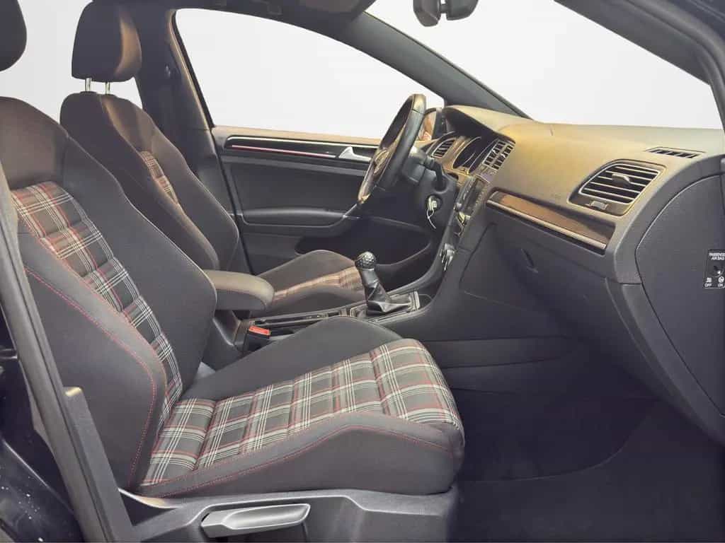 Volkswagen Golf VII Lim. GTI BMT 12/2016-photo-12