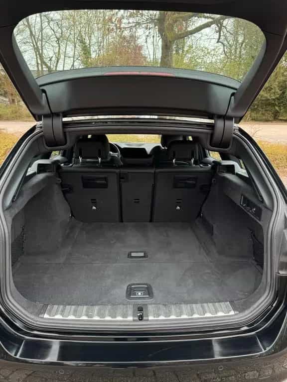 BMW 3 Series Combi Sport LiveCockpit Pro Harman 11/2019-photo-9
