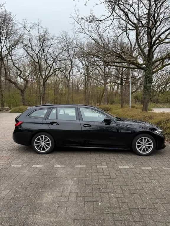 BMW 3 Series Combi Sport LiveCockpit Pro Harman 11/2019-photo-2