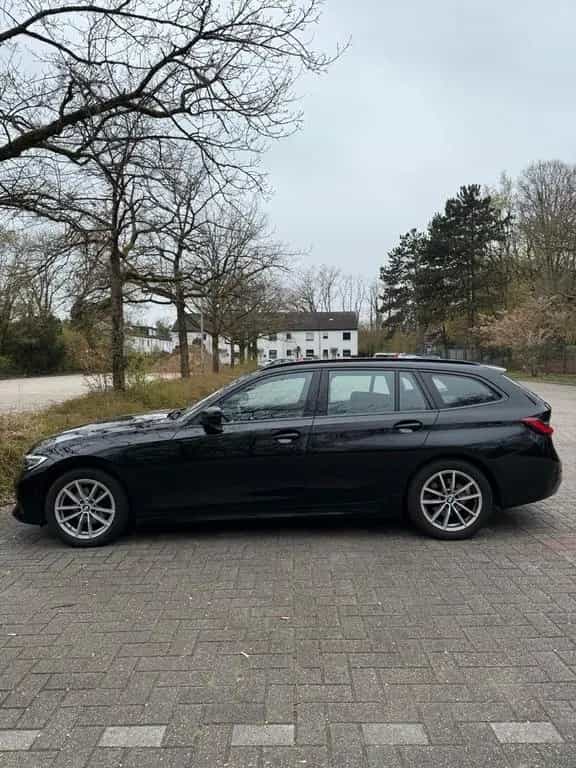 BMW 3 Series Combi Sport LiveCockpit Pro Harman 11/2019-photo-3