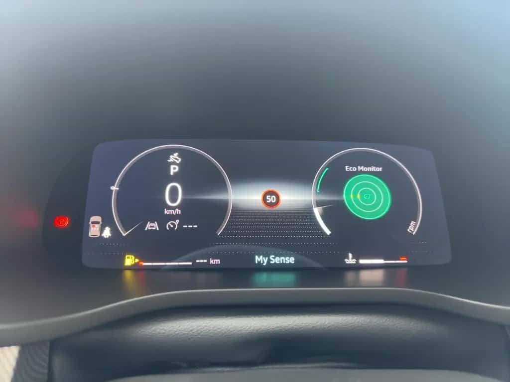 Renault Arkana Techno Mild Hybrid 140 EDC Klimaautomatik 03/2026-photo-34