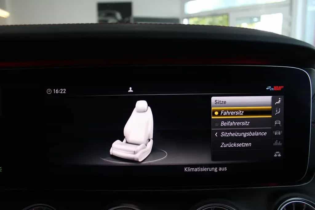 Mercedes-Benz E-Class 53 AMG 4Matic Coupe*PANO*BURMESTER* 06/2020-photo-22