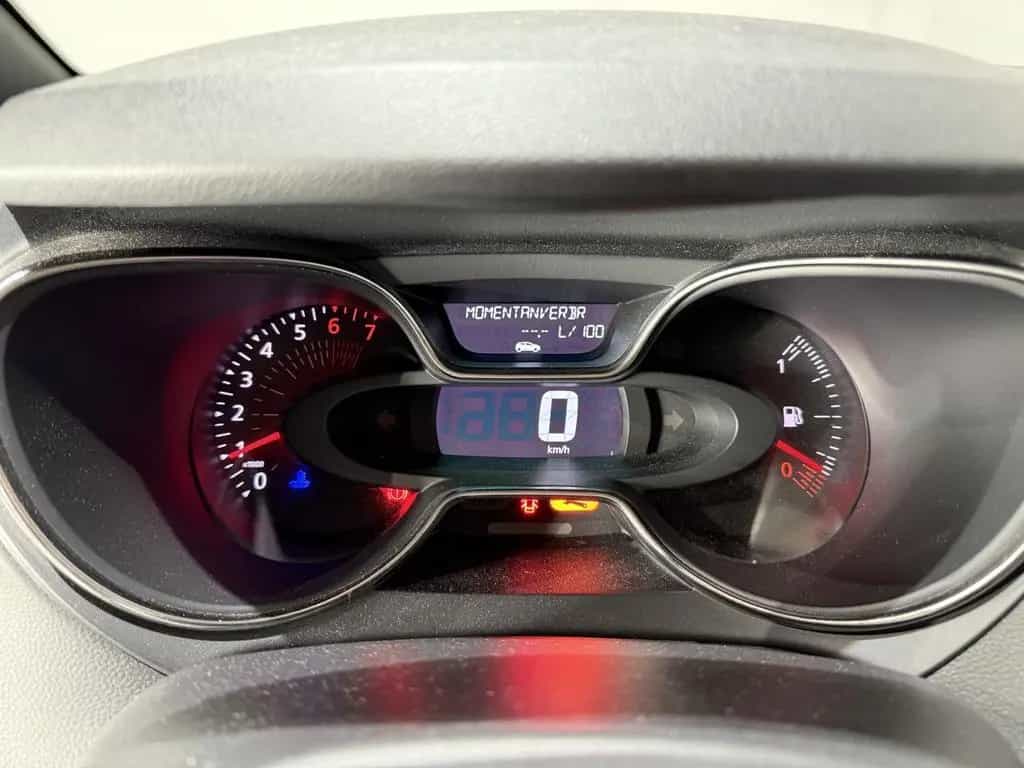 Renault Captur 1.2 TCe 120 BOSE Edition ENERGY 05/2018-photo-14