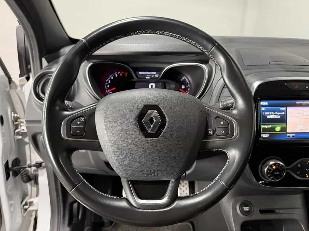 Renault Captur 1.2 TCe 120 BOSE Edition ENERGY 05/2018-photo-21