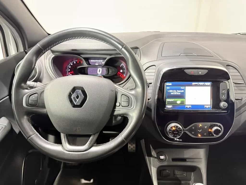 Renault Captur 1.2 TCe 120 BOSE Edition ENERGY 05/2018-photo-23