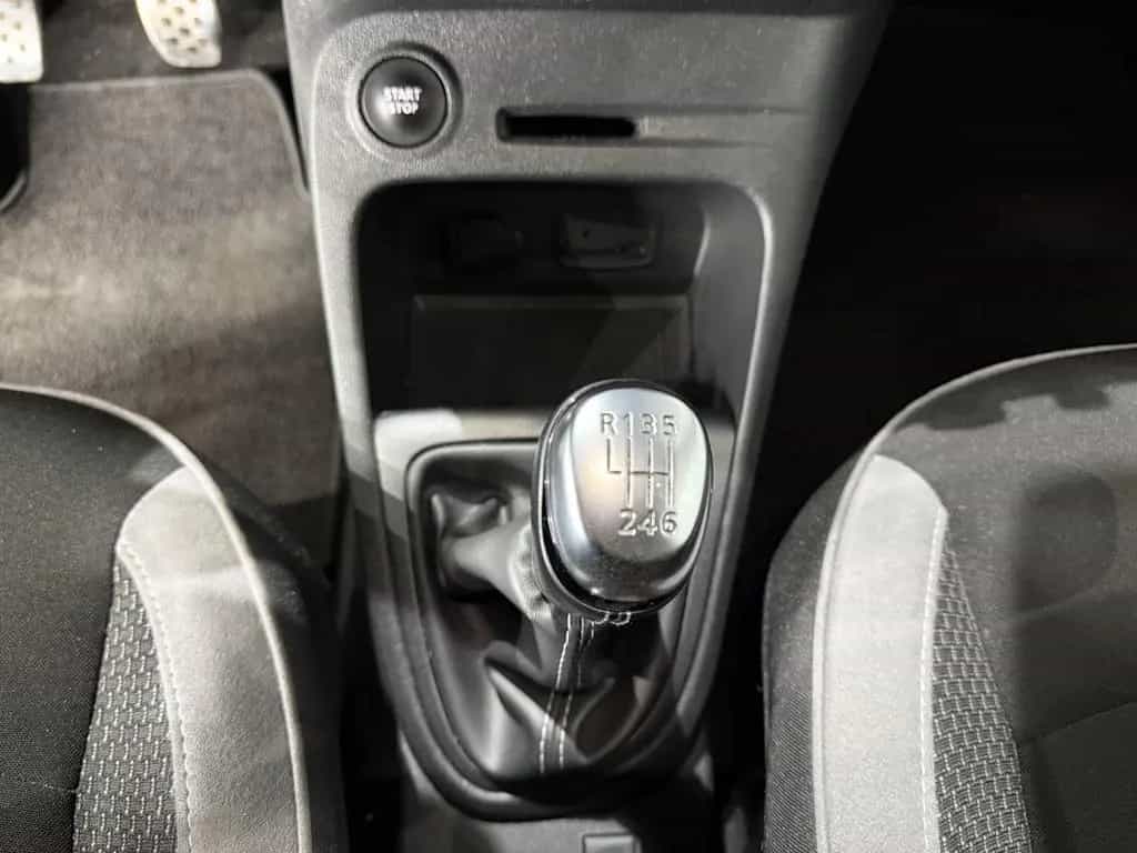 Renault Captur 1.2 TCe 120 BOSE Edition ENERGY 05/2018-photo-24