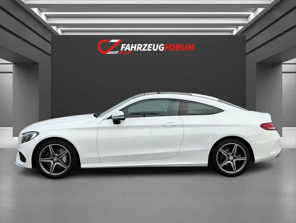 Mercedes-Benz C-Class 180 Coupe Pano*LED*Touchpad*Keyless 01/2016-photo-17