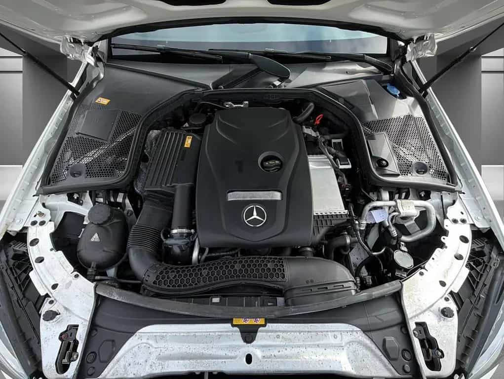 Mercedes-Benz C-Class 180 Coupe Pano*LED*Touchpad*Keyless 01/2016-photo-22