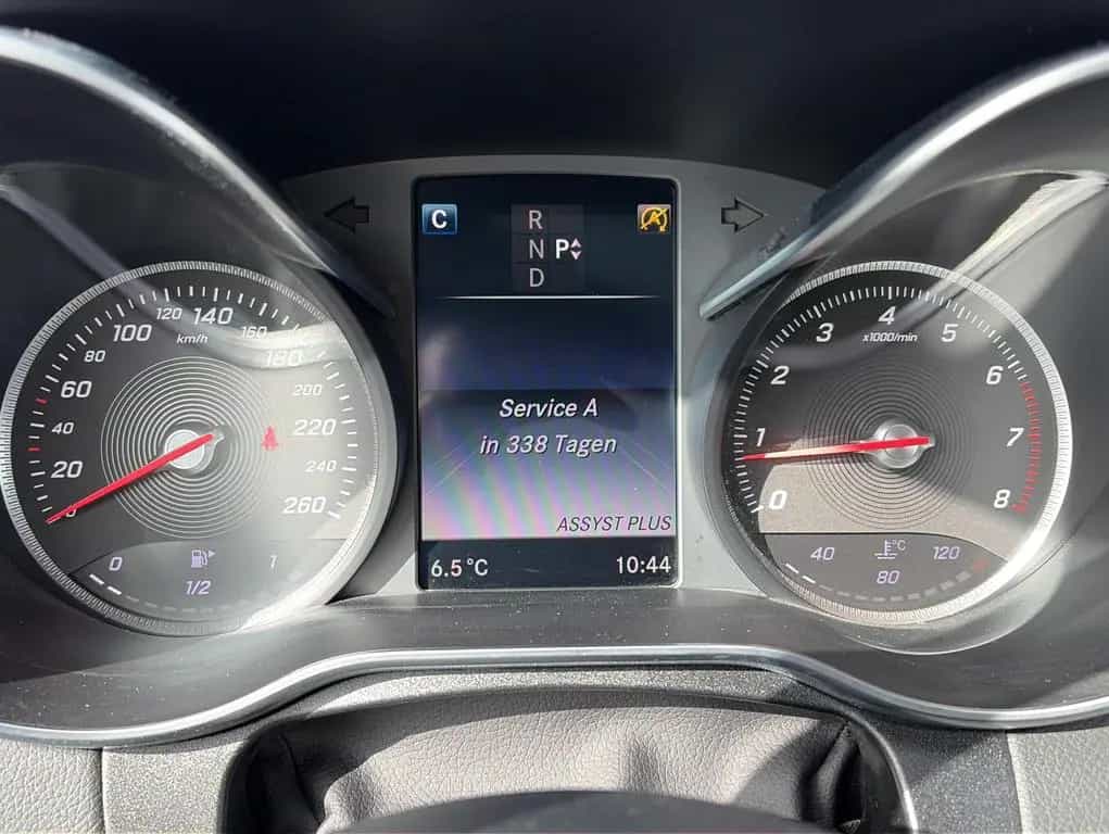 Mercedes-Benz C-Class 180 Coupe Pano*LED*Touchpad*Keyless 01/2016-photo-27
