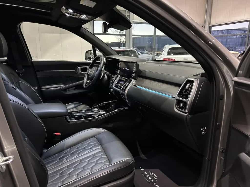 Kia Sorento Platinum 4WD *LEDER, PANO, 360GR., LED* 01/2024-photo-25