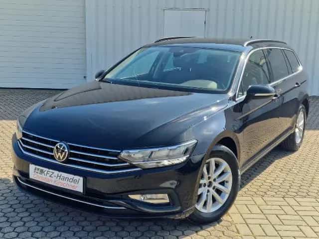 Volkswagen Passat Variant TSI AHK*Navi*LED*ACC*DAB 01/2023-photo-2