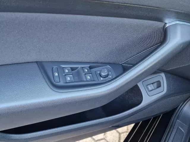 Volkswagen Passat Variant TSI AHK*Navi*LED*ACC*DAB 01/2023-photo-20