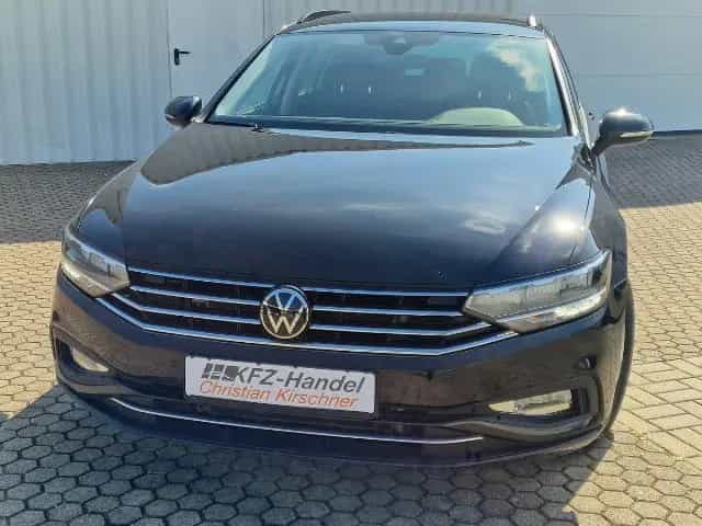 Volkswagen Passat Variant TSI AHK*Navi*LED*ACC*DAB 01/2023-photo-3