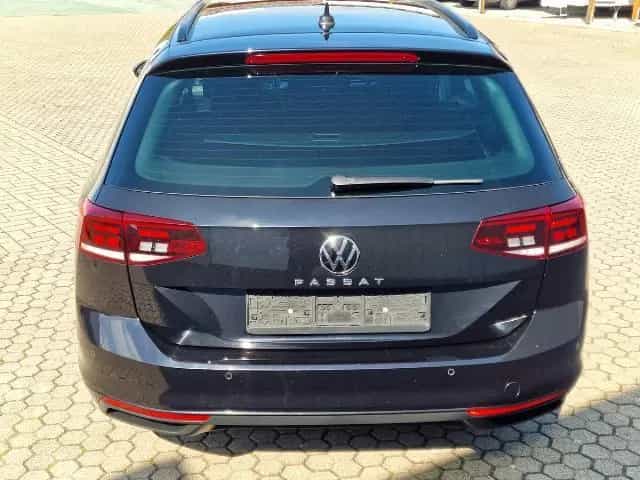 Volkswagen Passat Variant TSI AHK*Navi*LED*ACC*DAB 01/2023-photo-5