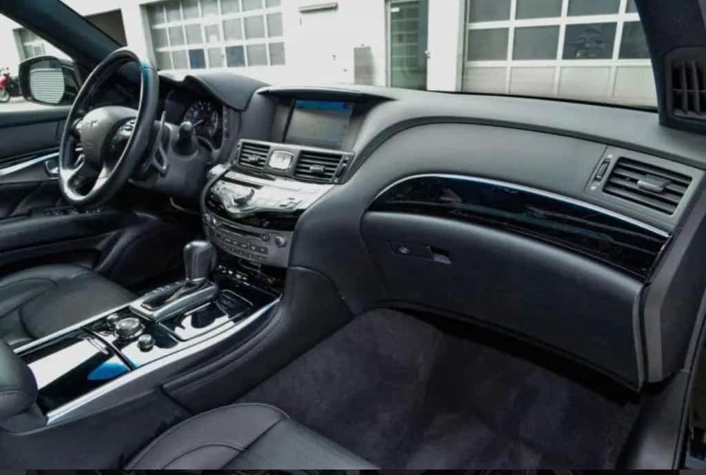 Infiniti Q70 2.2D Premium Tech Auto Premium Tech 05/2015-photo-3