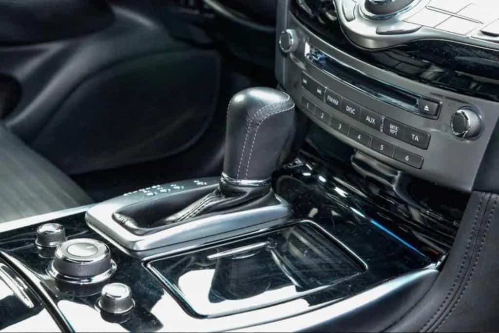 Infiniti Q70 2.2D Premium Tech Auto Premium Tech 05/2015-photo-4