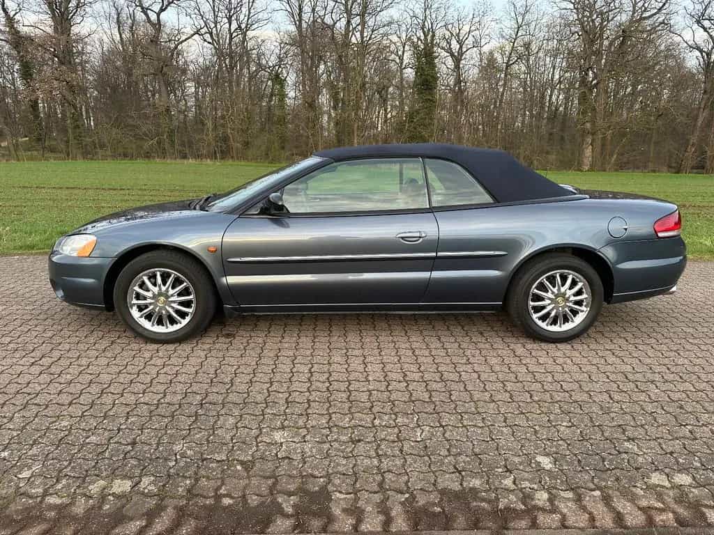 Chrysler Sebring Cabrio 2.7 Automatik TÜV/AU NEU 03/2002-photo-10