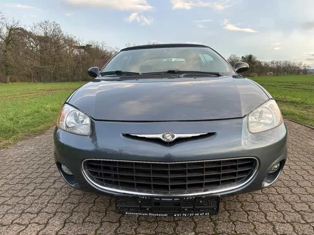 Chrysler Sebring Cabrio 2.7 Automatik TÜV/AU NEU 03/2002-photo-3
