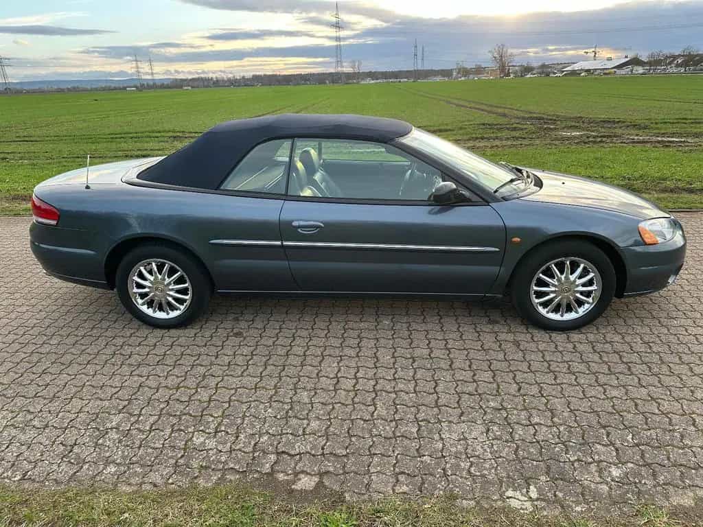 Chrysler Sebring Cabrio 2.7 Automatik TÜV/AU NEU 03/2002-photo-6