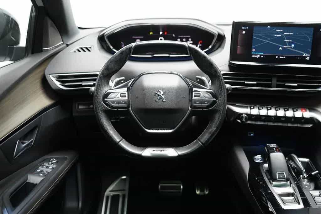 Peugeot 3008 1.5 HDi GT-Line Leder PANO AHK Kamera ACC 03/2021-photo-15