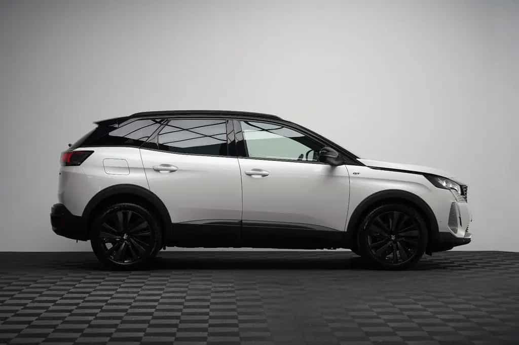 Peugeot 3008 1.5 HDi GT-Line Leder PANO AHK Kamera ACC 03/2021-photo-3