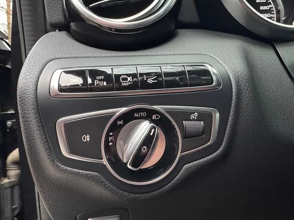 Mercedes-Benz C-Class 43 AMG Super Optik rote Gurte Pano 08/2016-photo-17
