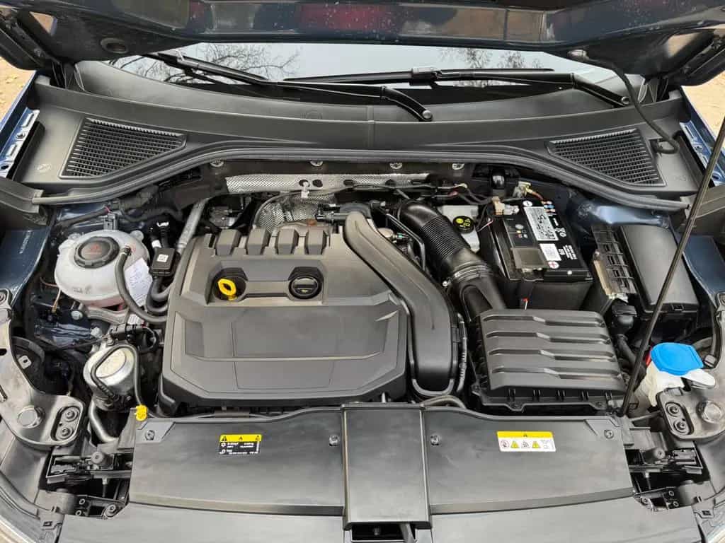 Volkswagen T-Roc Cabriolet Style Super Optik Automatik 03/2021-photo-23