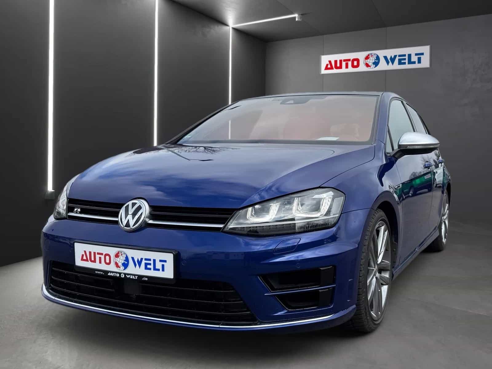 Volkswagen Golf 01/2016-photo-0