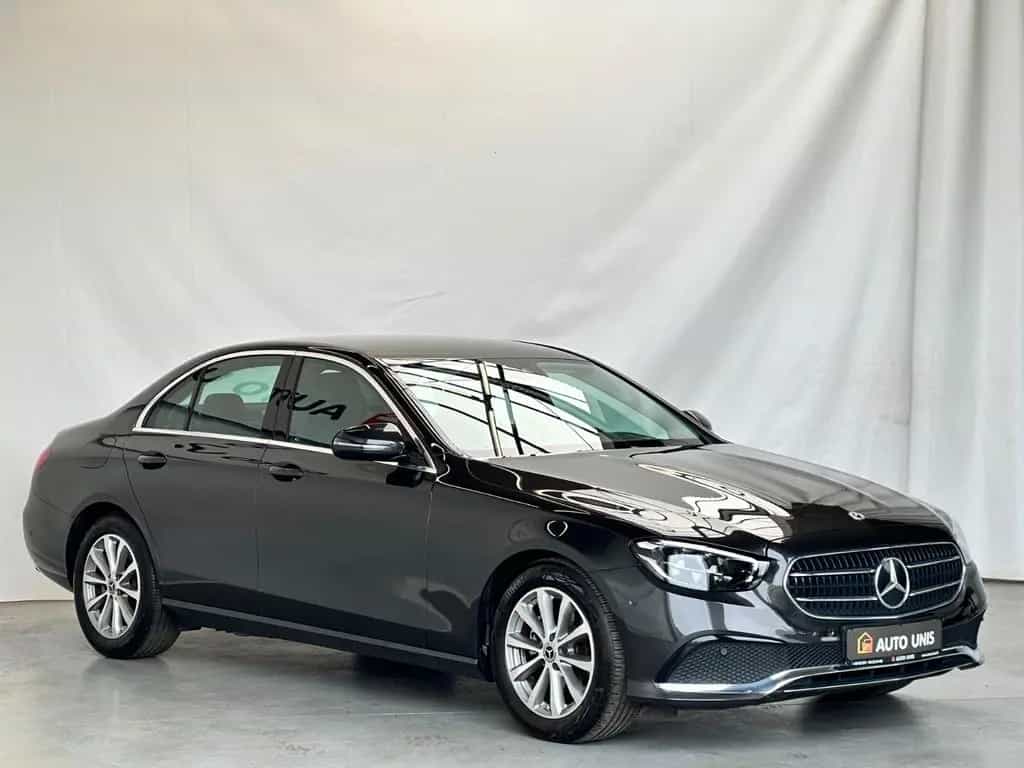 Mercedes-Benz E-Class 200 d Aut. | Navi LED | 1.Hand Leder 11/2021-photo-2