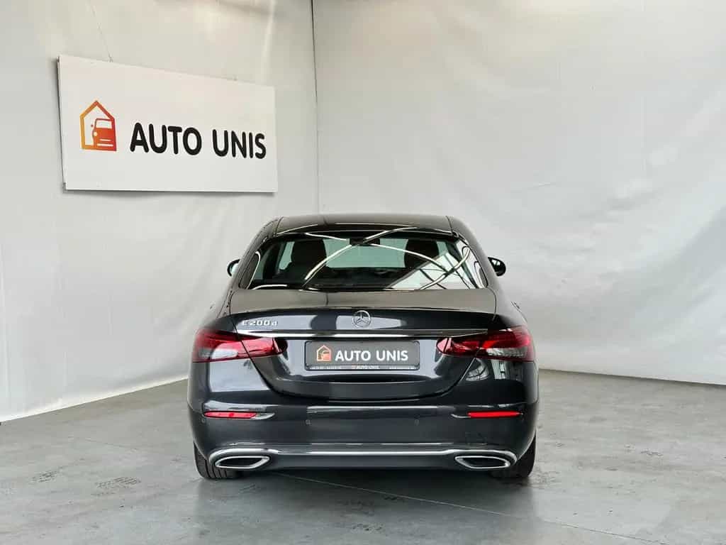 Mercedes-Benz E-Class 200 d Aut. | Navi LED | 1.Hand Leder 11/2021-photo-4