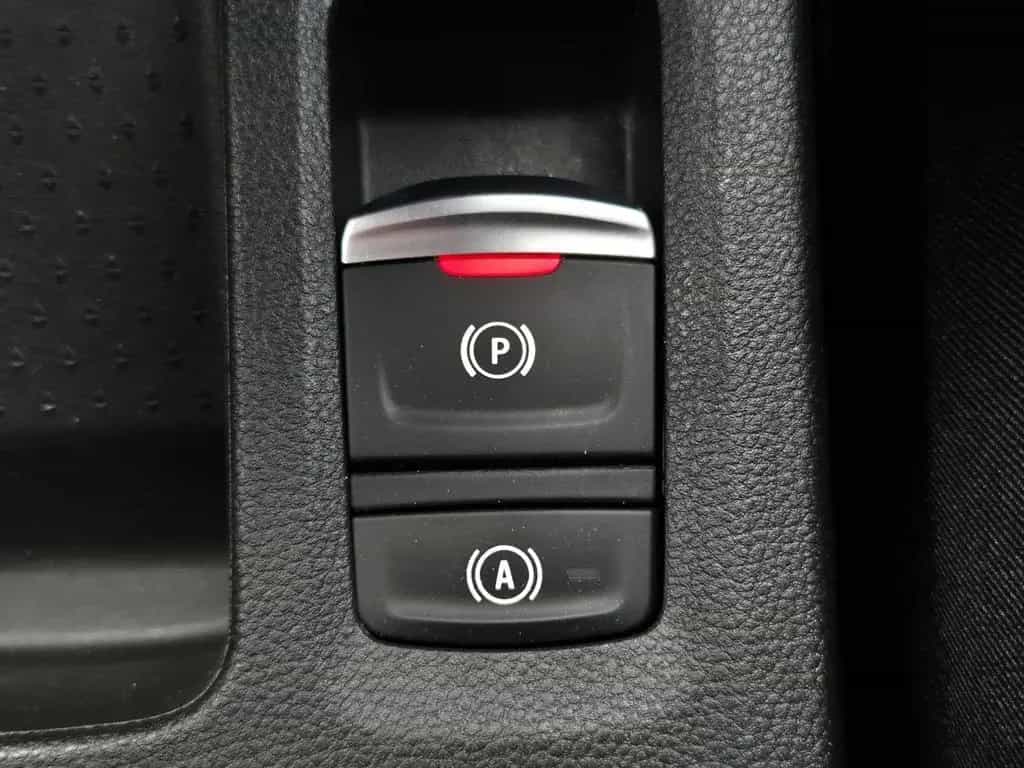 Renault Captur R.S. LINE TCe 160 EDC 12/2023-photo-19