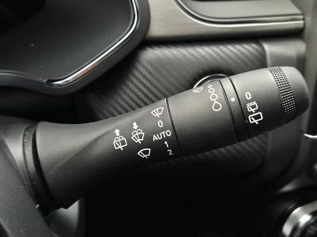 Renault Captur R.S. LINE TCe 160 EDC 12/2023-photo-21
