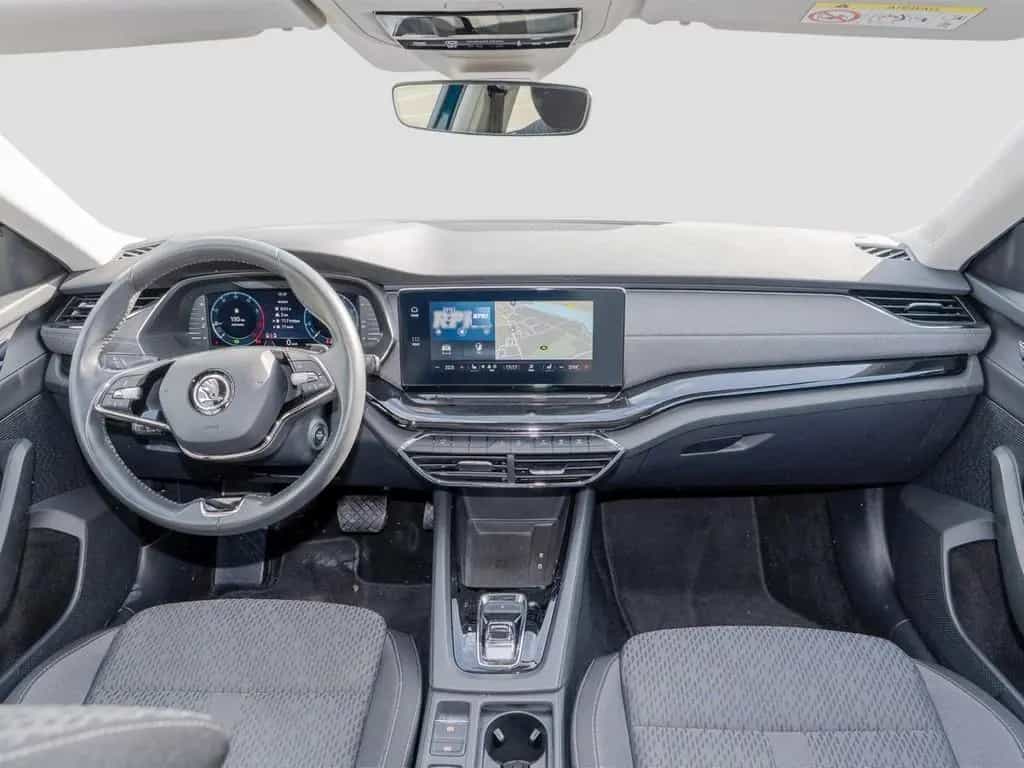 Skoda Octavia 1.5 eTSI DSG Style 12/2022-photo-10