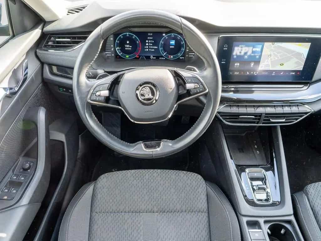 Skoda Octavia 1.5 eTSI DSG Style 12/2022-photo-13