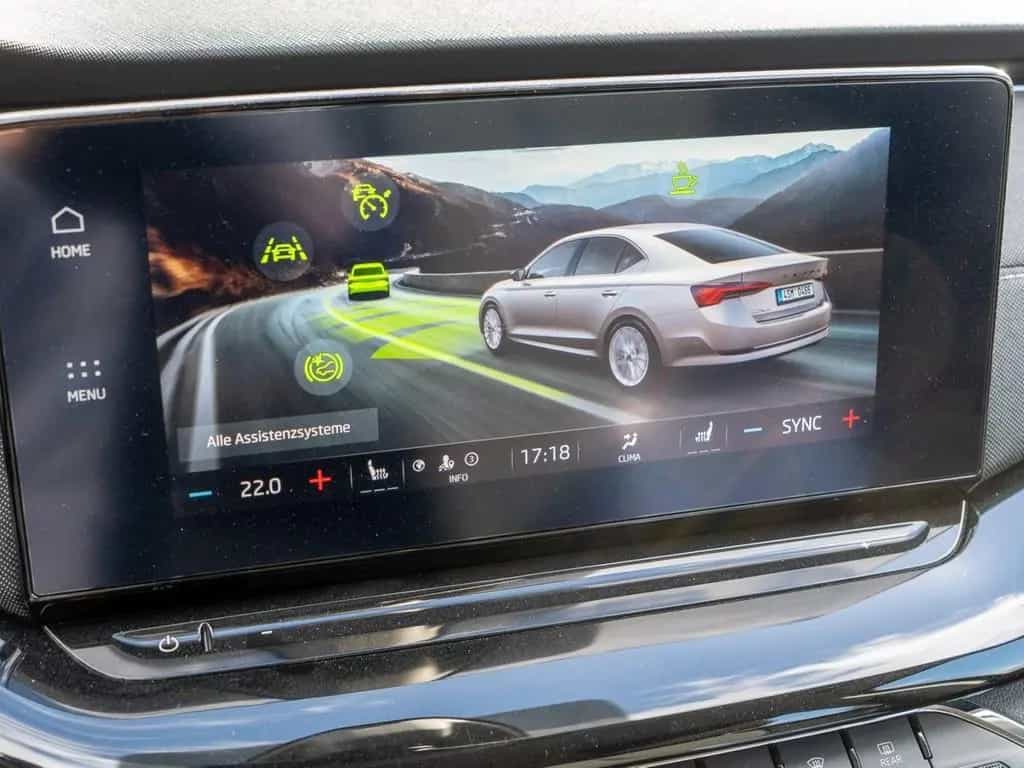 Skoda Octavia 1.5 eTSI DSG Style 12/2022-photo-16