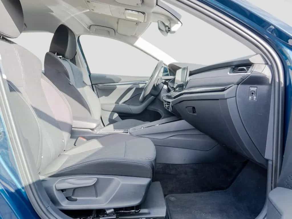 Skoda Octavia 1.5 eTSI DSG Style 12/2022-photo-6