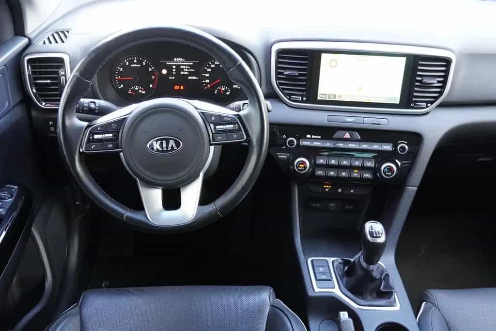Kia Sportage 1.6 Dream Team Navi LED Kamera Leder 05/2020-photo-14