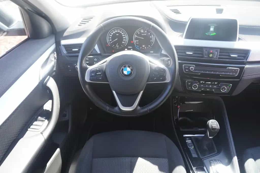BMW X2 sDrive 18 i Advantage Navi PDC LED 03/2019-photo-8