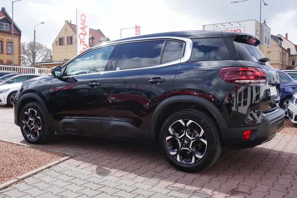 Citroën C5 Aircross 1.2M-Hybrid Plus LED Navi Teilleder 01/2024-photo-2