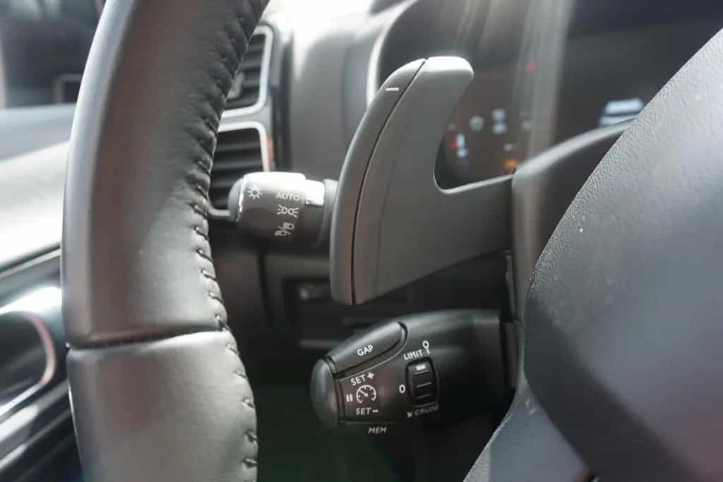 Citroën C5 Aircross 1.2M-Hybrid Plus LED Navi Teilleder 01/2024-photo-24