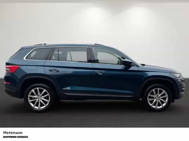 Skoda Kodiaq 2.0 TSI Style 4x4 DSG LED NAVI AHK PANO K 06/2021-photo-2