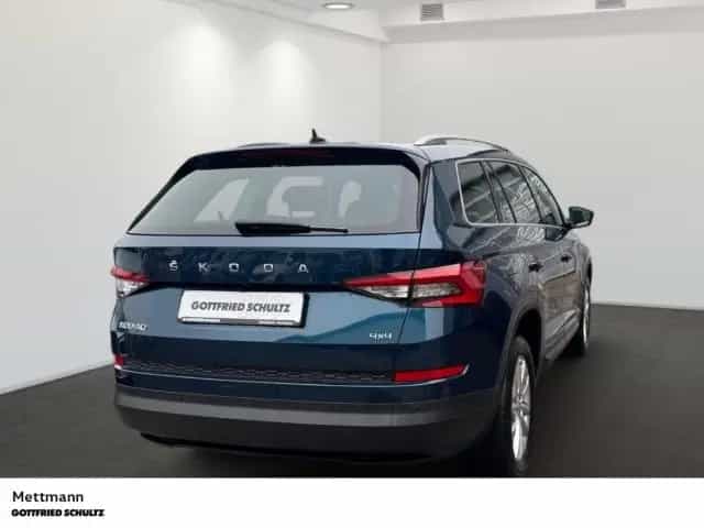 Skoda Kodiaq 2.0 TSI Style 4x4 DSG LED NAVI AHK PANO K 06/2021-photo-3