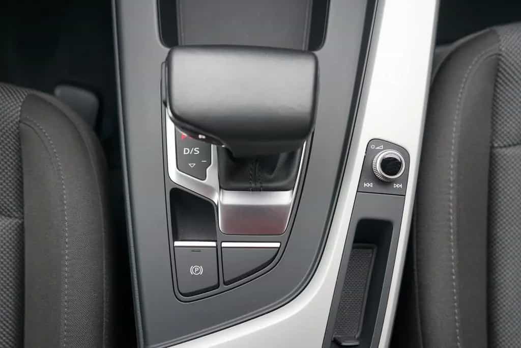 Audi A4 Avant 35 2.0 TDI S line LED Navi ACC DAB PDC 06/2021-photo-20