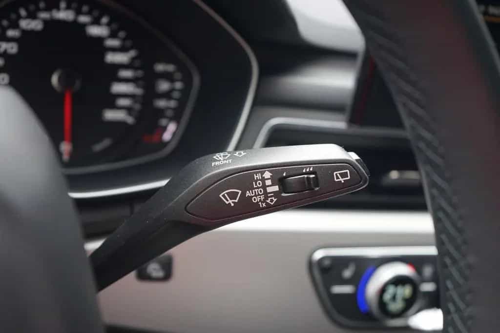 Audi A4 Avant 35 2.0 TDI S line LED Navi ACC DAB PDC 06/2021-photo-29