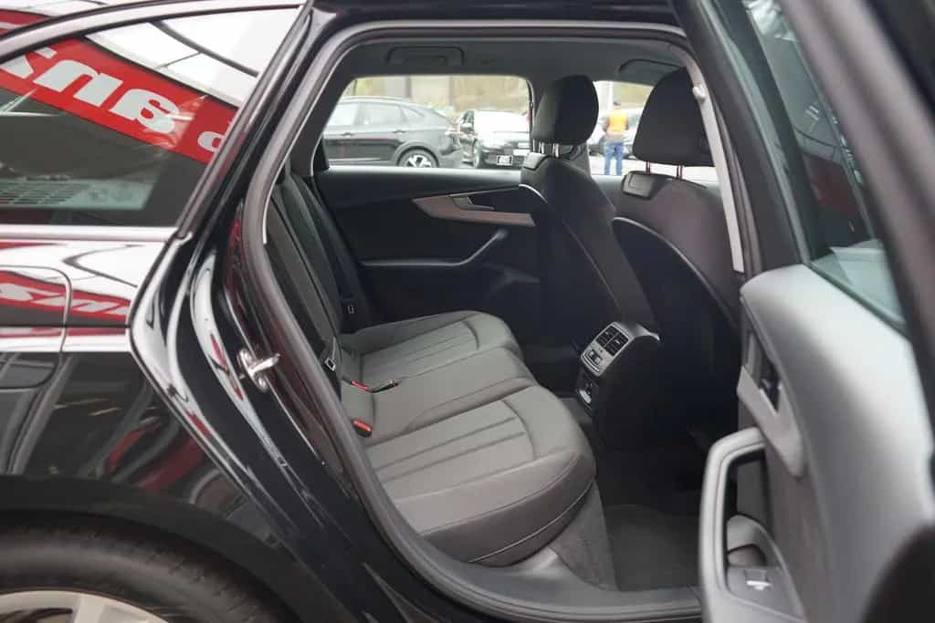 Audi A4 Avant 35 2.0 TDI S line LED Navi ACC DAB PDC 06/2021-photo-39