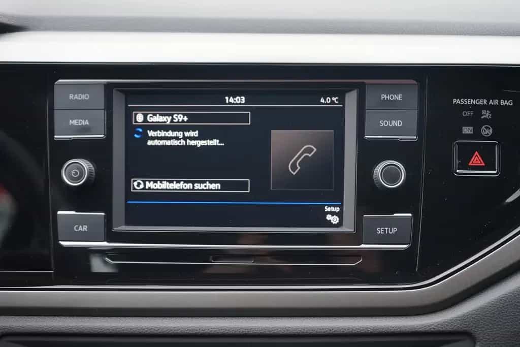 Volkswagen Polo 1.0 Comfortline ACC LED PDC Bluetooth 03/2019-photo-12
