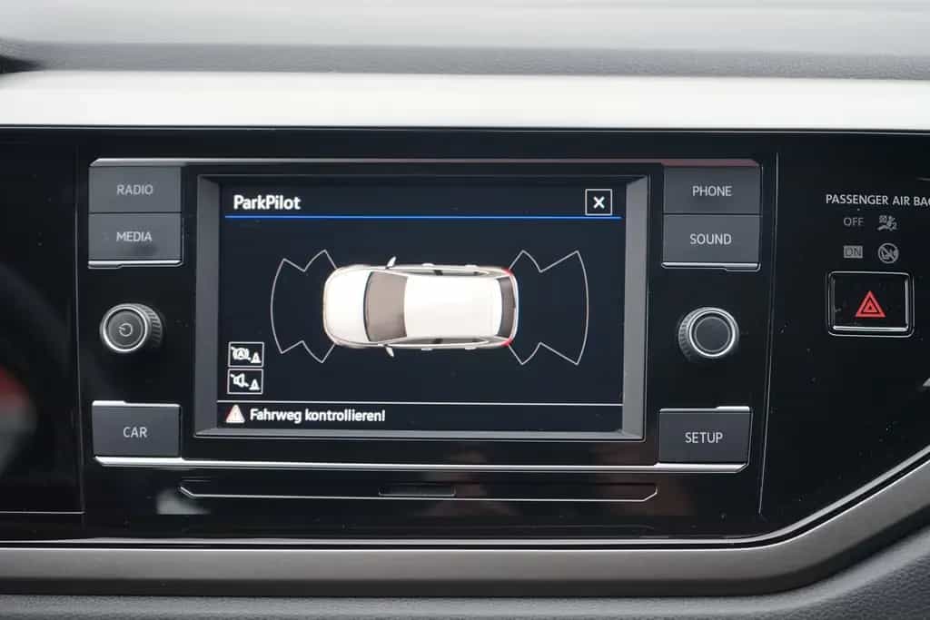 Volkswagen Polo 1.0 Comfortline ACC LED PDC Bluetooth 03/2019-photo-13