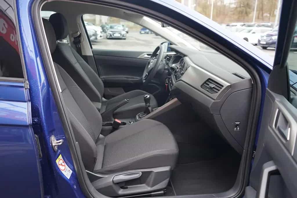 Volkswagen Polo 1.0 Comfortline ACC LED PDC Bluetooth 03/2019-photo-29