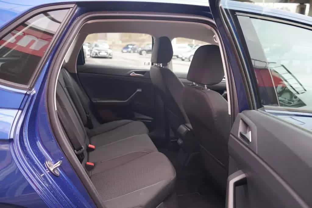 Volkswagen Polo 1.0 Comfortline ACC LED PDC Bluetooth 03/2019-photo-31