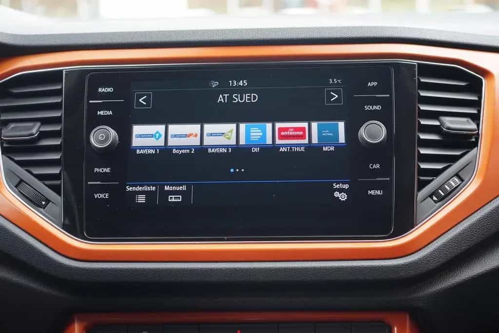 Volkswagen T-Roc 1.5 TSI DSG Style LED Standheizung PDC 07/2019-photo-10